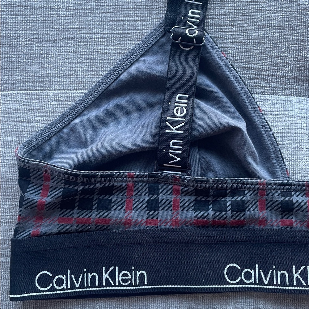 Triangle Bra - image 5